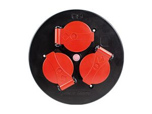 Socket outlet insert for outdoor use